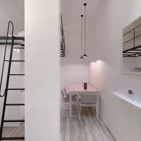 Fresh Velazquez Apartment